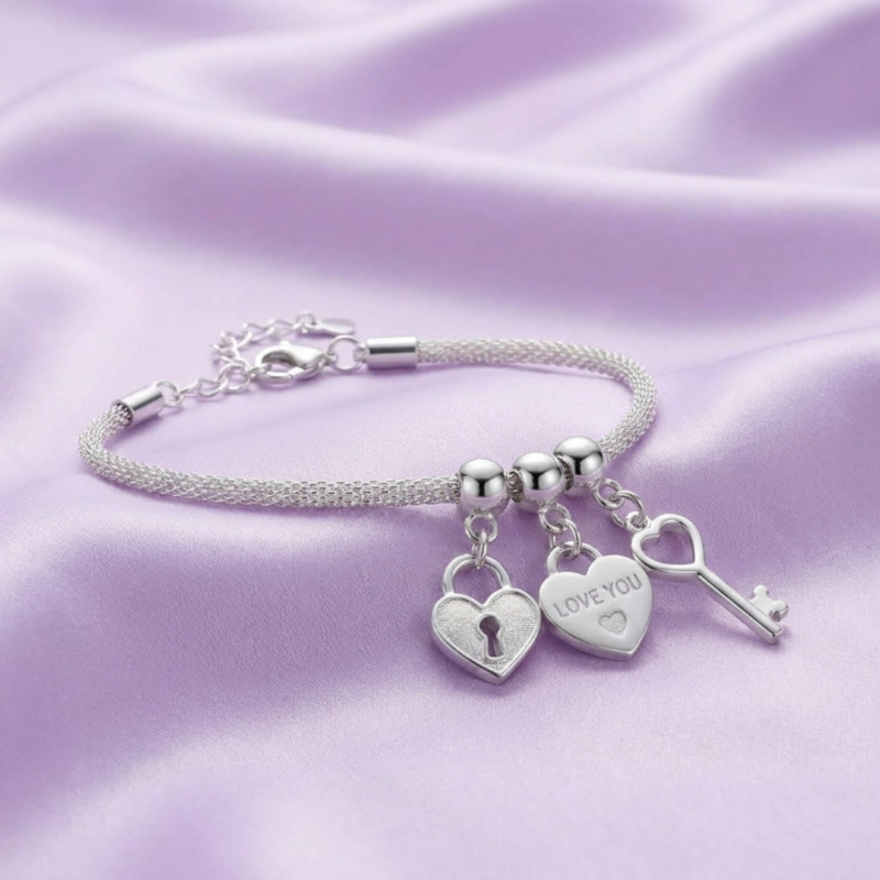 Pulseira patuá amor com berloques