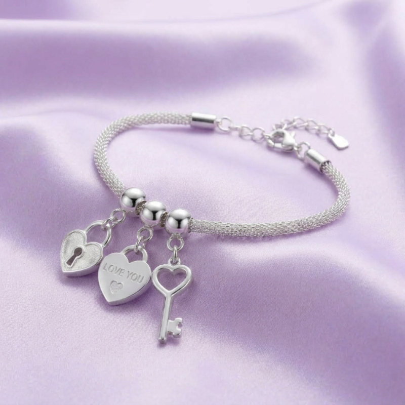 Pulseira patuá amor com berloques